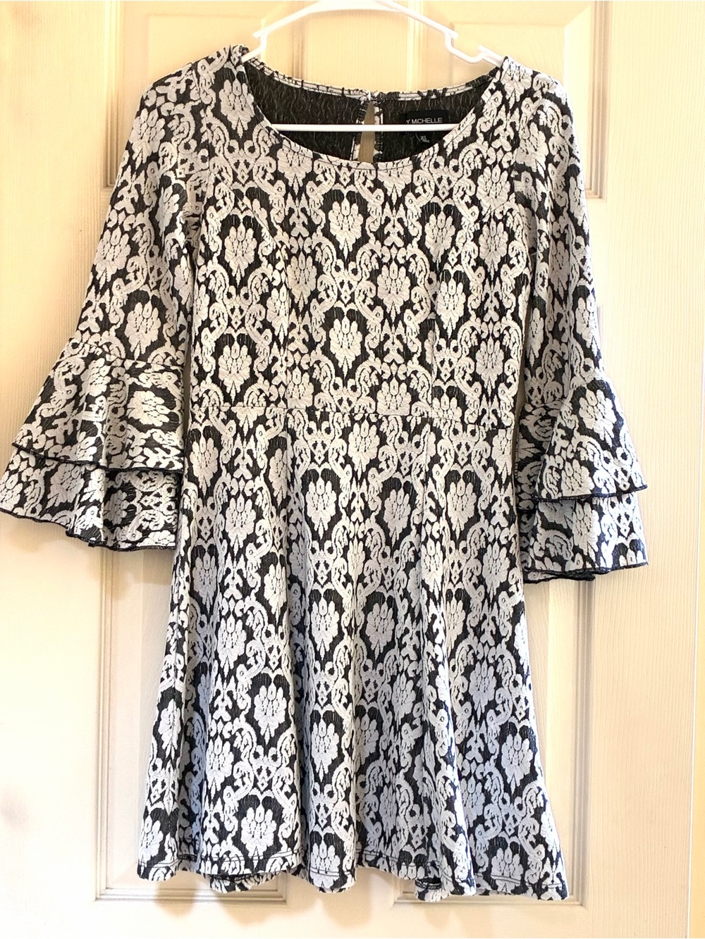 MY MICHELLE Black and White Floral Lace-Effect Ruffle Sleeve Dress